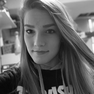 Meet your Posher, Jade